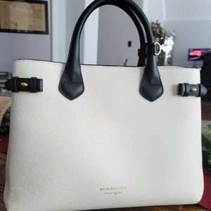 Burberry Bicolour Medium Banner Tote House Check Derby